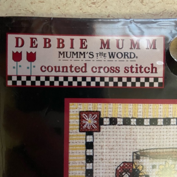 Dimensions Debbie Mumm Stacked Cups Counted Cross Stitch Kit 6796 Dimension… - Picture 3 of 5